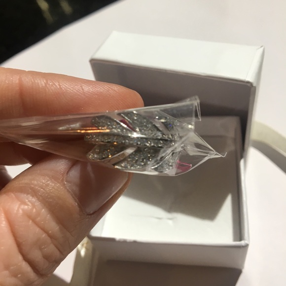 Feather Ring - Picture 5 of 5